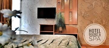 Фото номера Трехместный номер Отель Discret Hotel &amp; SPA г. Владая 3
